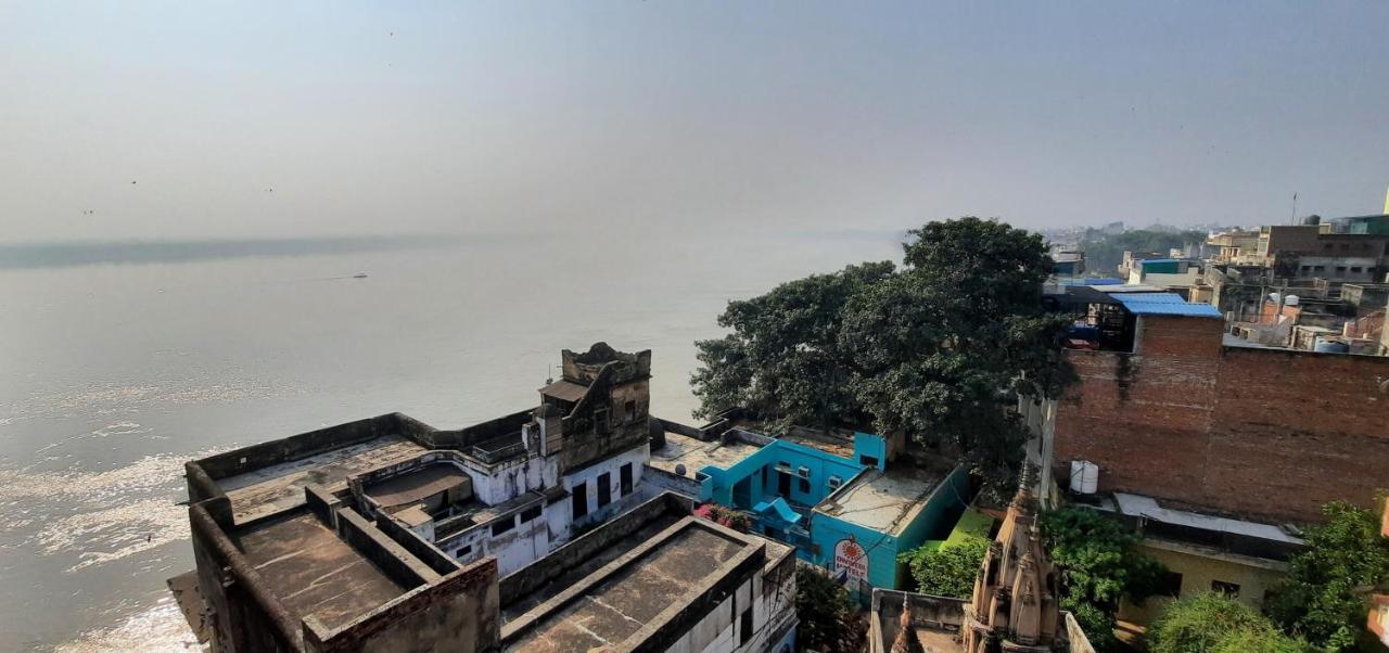 Baba Varanasi
